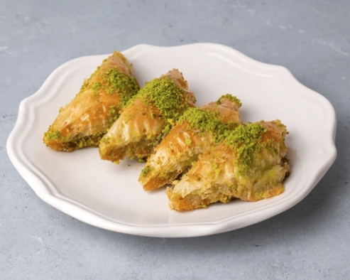 750 Gr Fıstıklı Şöbiyet Tatlısı - Kıyır Kıyır Lezzet Muğla pasta