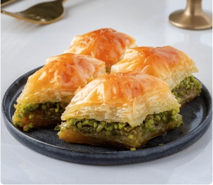 Mutluluk Veren 500 Gr Fıstıklı Baklava Muğla pasta